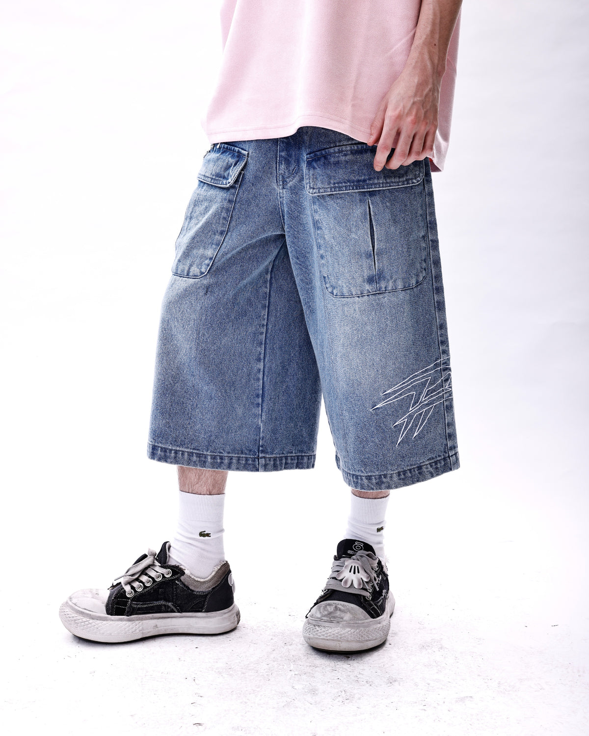 TRACE DENIM SHORTS [BLUE]
