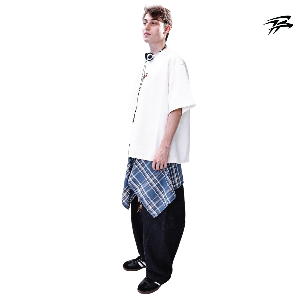 COZY TEE (WHITE)