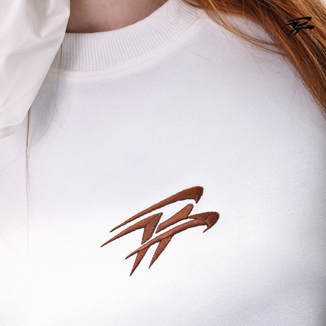 COZY TEE (WHITE)