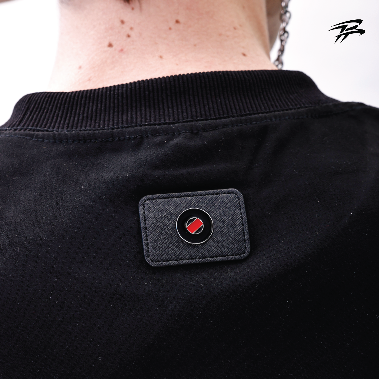 COZY TEE (BLACK)
