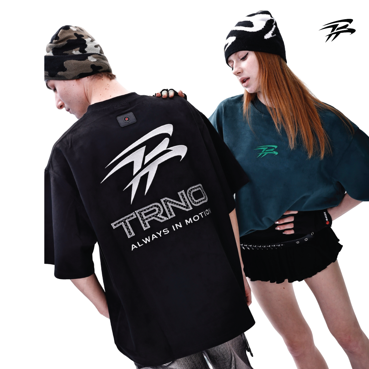 COZY PREMIUM TEE (BLACK)