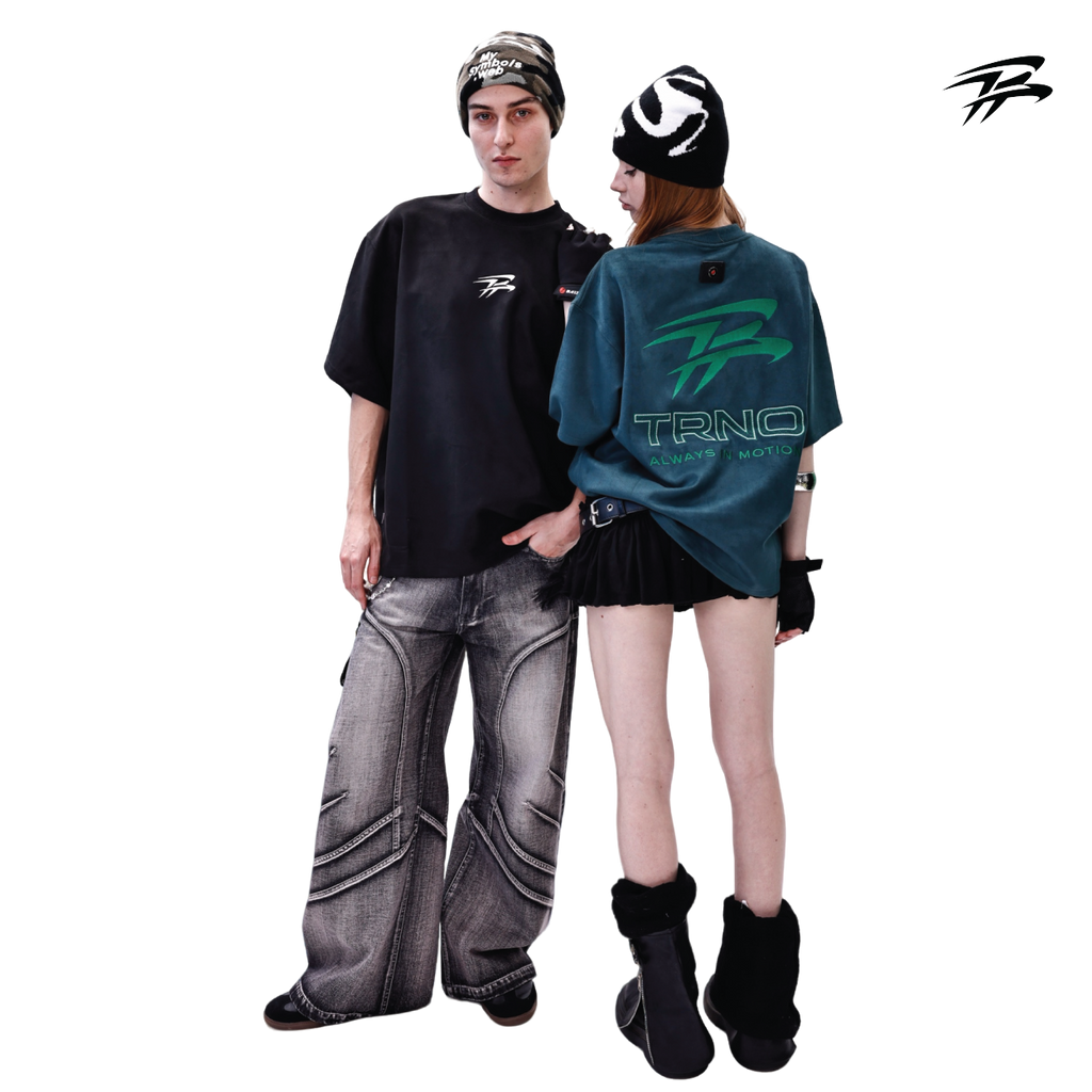 COZY PREMIUM TEE (BLACK)