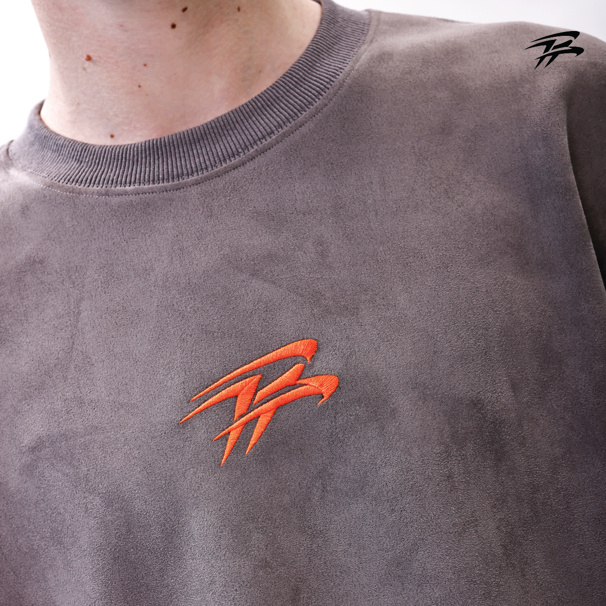 COZY TEE (WARM BROWN)